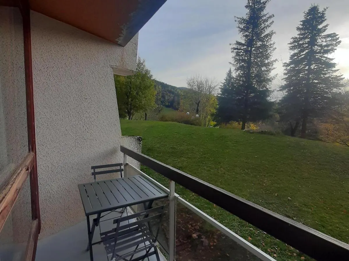 Appartement Renove Au Pied Des Pistes, Balcon Sud, Commerces A Proximite, Parfait Pour 4 Personnes - Fr-1-515-110 Villard-de-Lans Apartment
